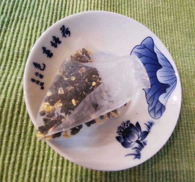 Gut Health Tea | Osmanthus Oolong - TCM Formula for Digestion & Bloating